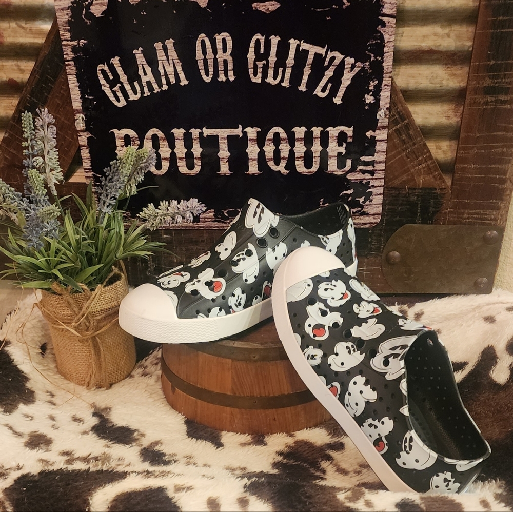 Native Disney Shoes - Picture 1 of 15